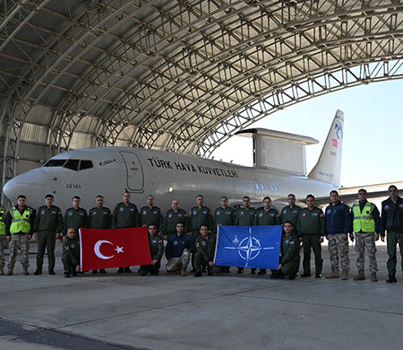 MSB açıkladı; HİK uçağından görev uçuşu