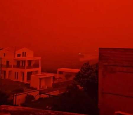 Hava trafiğine toz bulutu engeli