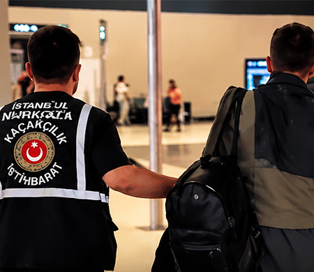 İstanbul Havalimanı'nda uyuşturucu operasyonu