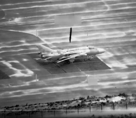 ABD, İran'a ait Su-22 savaş uçaklarını vurdu!