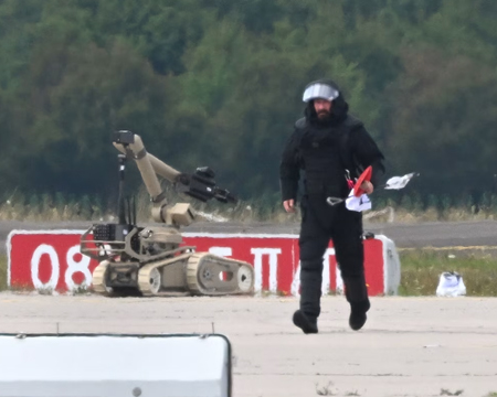 Almanya Leipzig Havalimanı'na İHA saldırı için Rusya'yı suçladı
