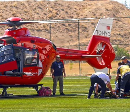 Kalp krizi geçiren hastanın imdadına ambulans helikopter yetişti