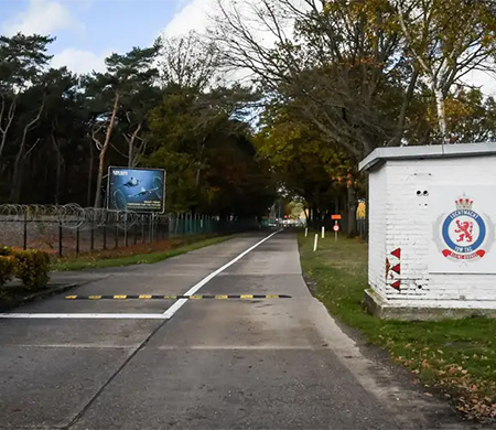 Askeri Üste drone paniği!