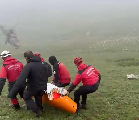 Pilot Demirci'nin cenazesi helikopterle Erzurum'a götürüldü