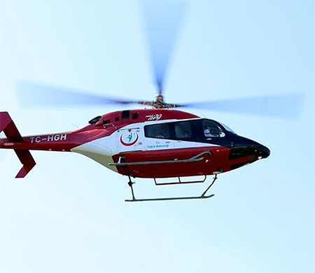 Mahsur kalan hamile vatandaşın yardımına ambulans helikopter yetişti