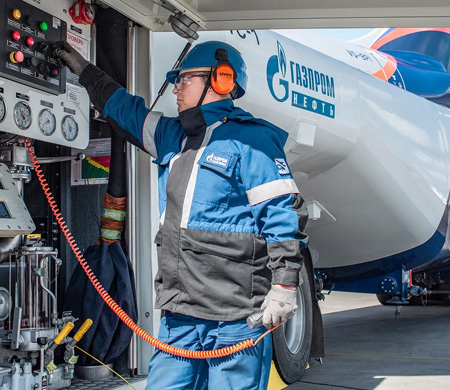 Gazprom Neft, Rusya’da İlk SAF Üretimini Gerçekleştirdi