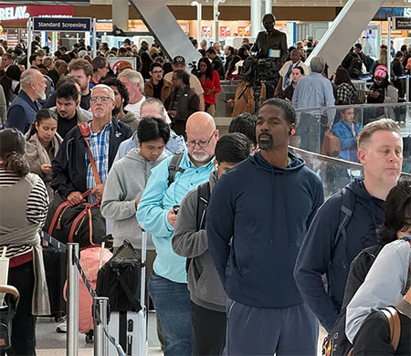 ABD'de hükümet kapanması hava trafiğini alt üst etti