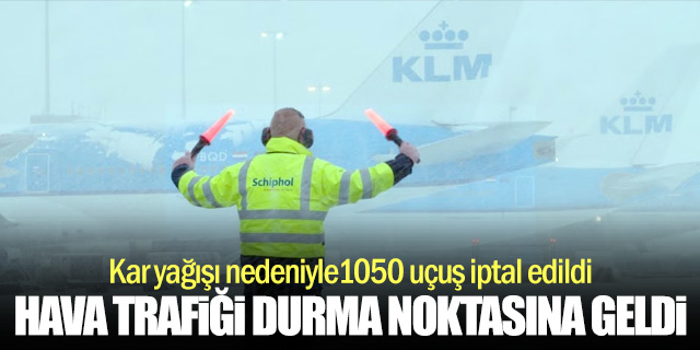 Kar yağışı nedeniyle hava trafiği durma noktasına geldi
