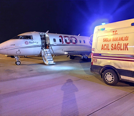 Ambulans uçak kalp hastası çocuklar için havalandı