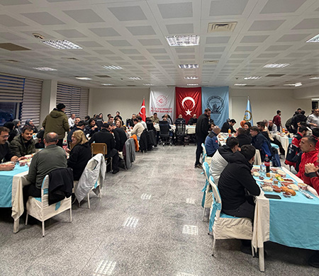 Şırnak Şerafettin Elçi Havalimanı personeli iftar sofrasında buluştu