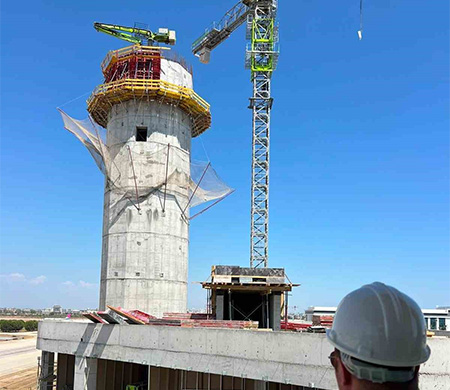 Antalya Havalimanı'nın Yeni Kontrol Kulesi 46 Metreye Ulaştı