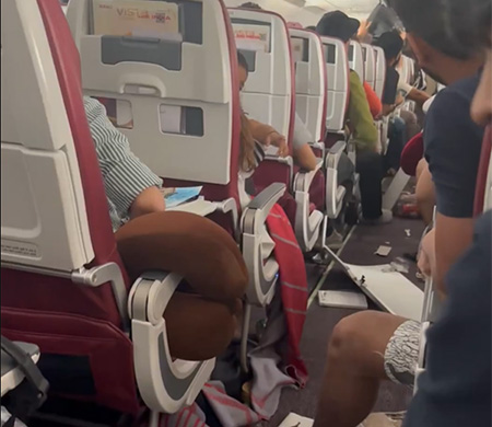 Air India Uçağında Türbülans: 17 Kişi Yaralandı