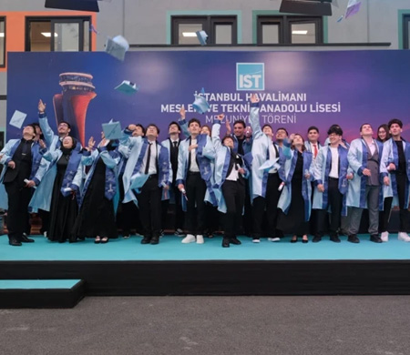 İstanbul Havalimanı Meslek Lisesi İlk Mezunlarını Verdi