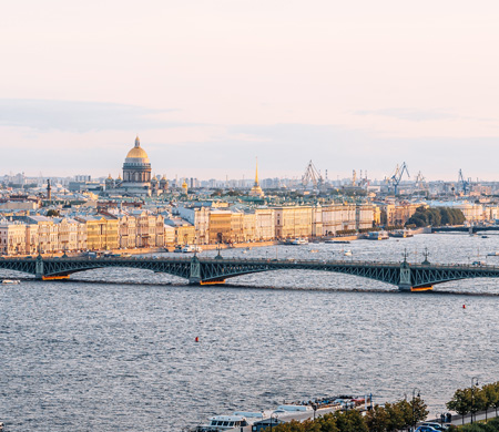 Türkiye'den St. Petersburg'a Rekor Sayıda Uçuş