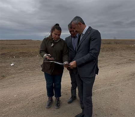 Vali Sezer havaalanı projesi için bölgeyi inceledi