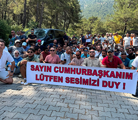 Ölüdeniz'de pilotlar uçuşları durdurdu