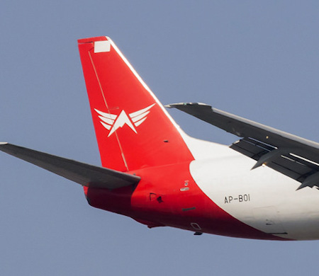 K2 Airways'e ait Boeing 737 Arap Denizi'ne düştü