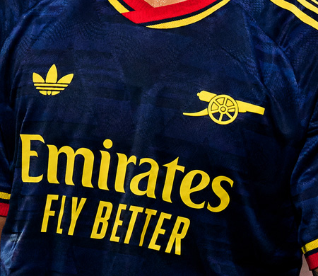 Emirates ile Arsenal ortaklığı 2033'e kadar devam edecek