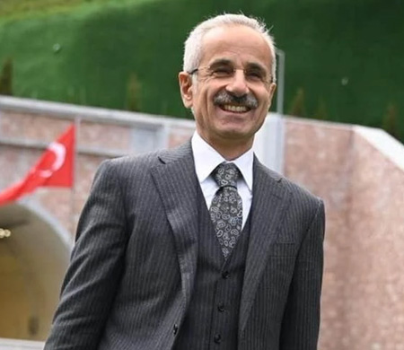 Uçaklarda su ikramı ücretsiz olacak