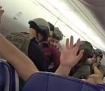 Onlarca polis uçağa girdi; Gözaltına aldı!