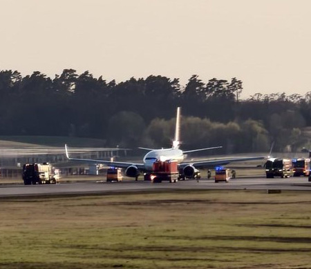 Ryanair uçağı Berlin’de acil iniş yaptı: Pistte alarm verildi