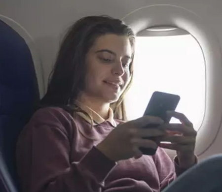 Uçakta telefonları uçak moduna almak gerçekten gerekli mi?
