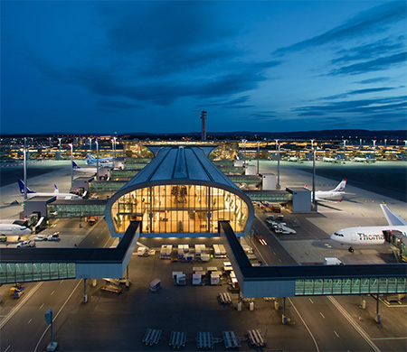 Oslo Havalimanı'nda drone paniği