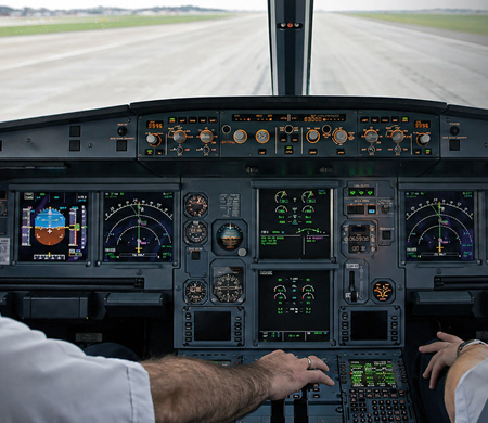 Pilotlara uçuş sırasında yeni yasak!