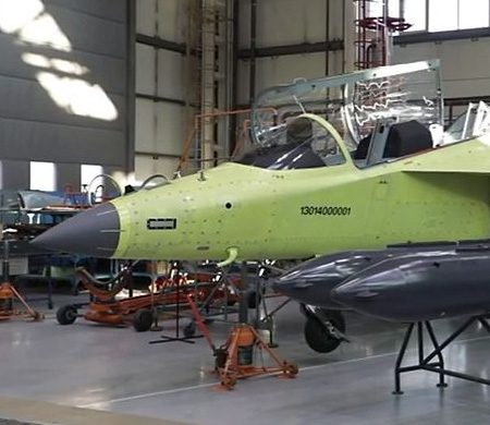 Yak-130M’nin ilk prototipi tamamlandı