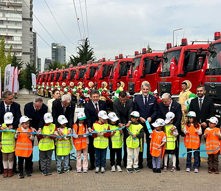 Yangın filosu 161 hava aracıyla göreve hazır