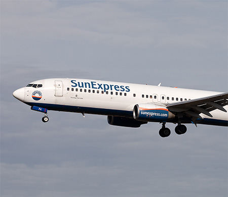 Sunexpress uçağında sigara krizi