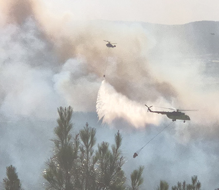 Tekirdağ'daki yangına 5 uçak 4 helikopterle müdahale