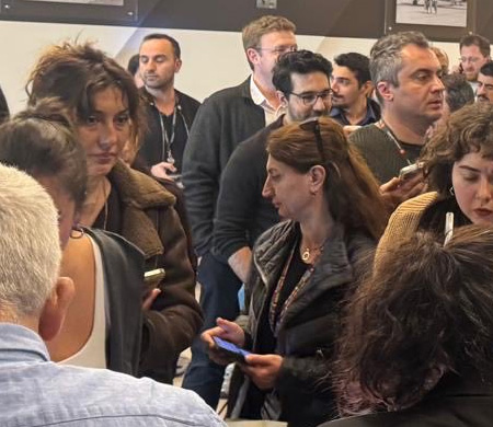 Hava İş'in saat dağıtımı devam ediyor