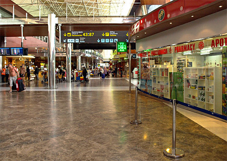 Havalimanında şoke eden olay!