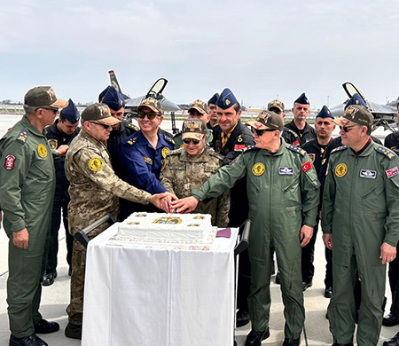 SOLOTÜRK’ün gökyüzündeki 15’inci yılı kutlandı