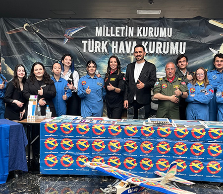 BTÜ'de F16 heyecan
