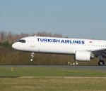 Stansted'de Premium Rekabet Kızıştı! THY'den Emirates'e Karşı Yeni Avantaj