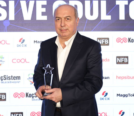 IST Systems CEO'su Çetin'e önemli ödül