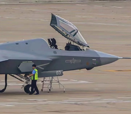 Çin’in yeni nesil savaş uçağı J-35'te motor sorunu mu var?