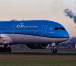 KLM, Dubai’de Mahsur Kalan Dreamliner'ını tahliye etti