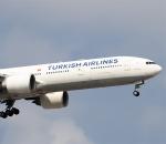 THY uçağı acil iniş yaptı