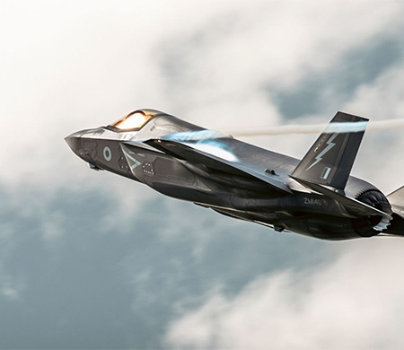 İsviçre'de maliyetler F-35 planlarını değiştirdi