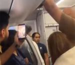 Indigo uçağında kabin memurunun zor anları