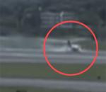 Özel jet iniş sonrası pistten çıktı!