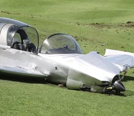 Pilotun Zor Anları! Uçağı Golf Sahasına İndirdi