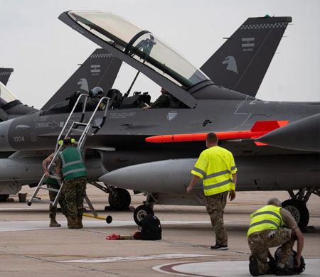 Arjantin F-16 Filosunu Güçlendiriyor