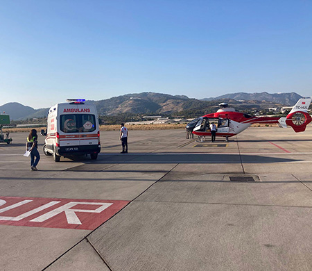 Ambulans helikopter 1 yaşındaki bebek için havalandı