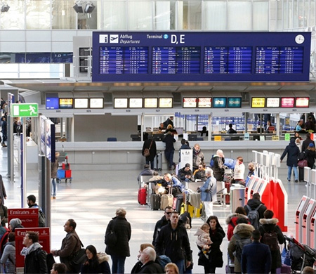 Almanya'da uçak biletlerine indirim talebi