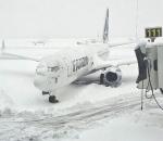 Hava trafiğine kar engeli