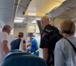 Kabin basıncı düştü acil iniş yaptı!